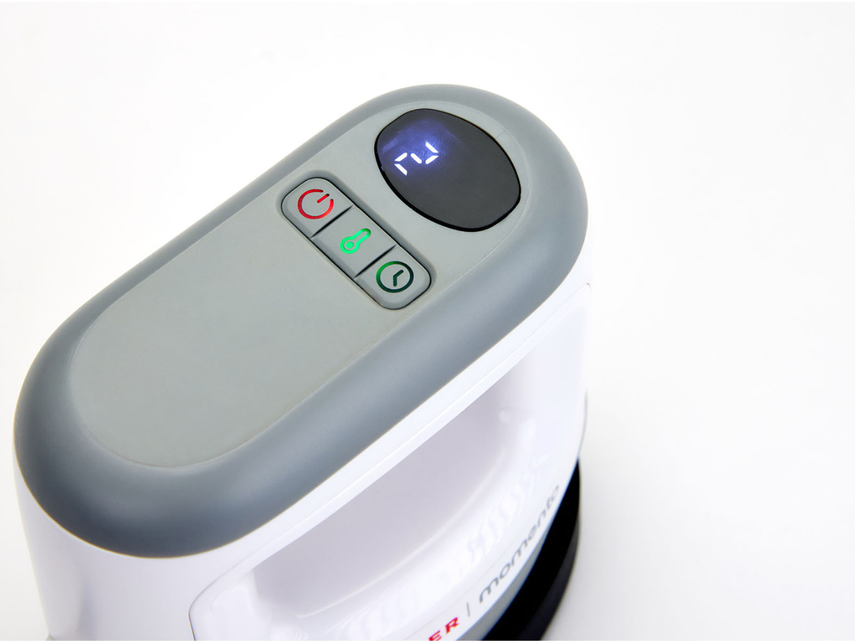 singer-momento-mini-press-power-button
