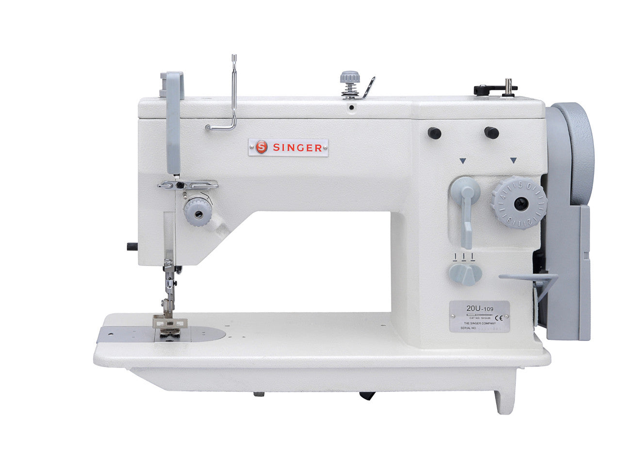 Front view of a SINGER® 20u25 industrial sewing machine, light grey in colour with darker grey dials and fittings
