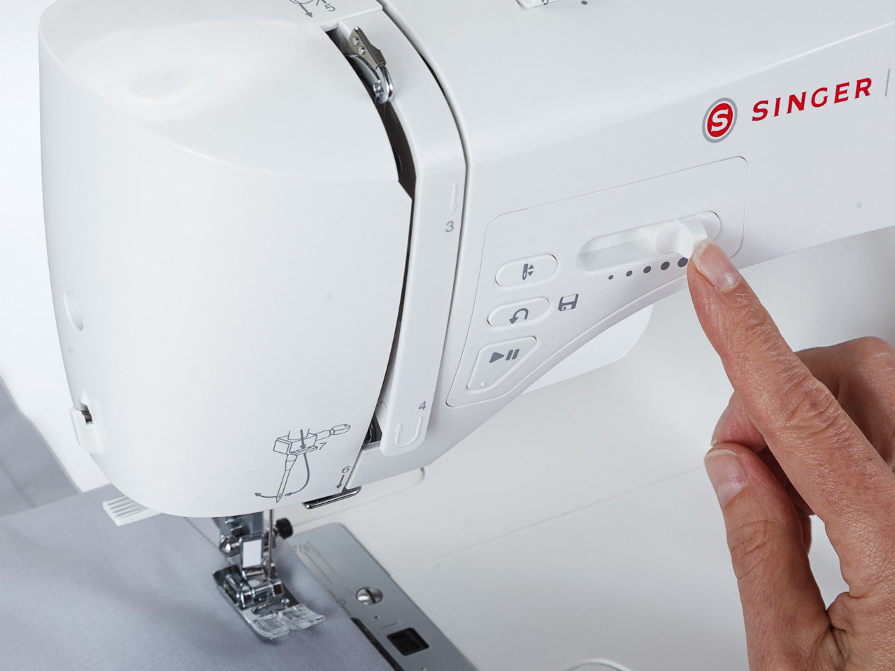 7640-Speed-Control-6105-FLAT-1-singer-sewing-machines