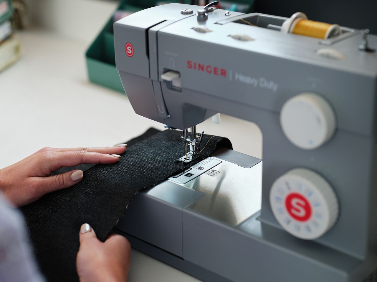 SINGER Heavy Duty 4432 Sewing Machine