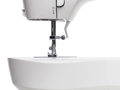 inger-M1605-domestic-sewing-machine-zoomed-in-on-presser-foot