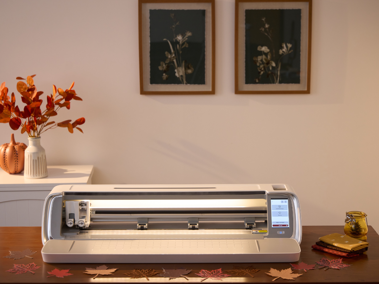 singer-momento-24-inch-fabric-cutting-machine-on-table